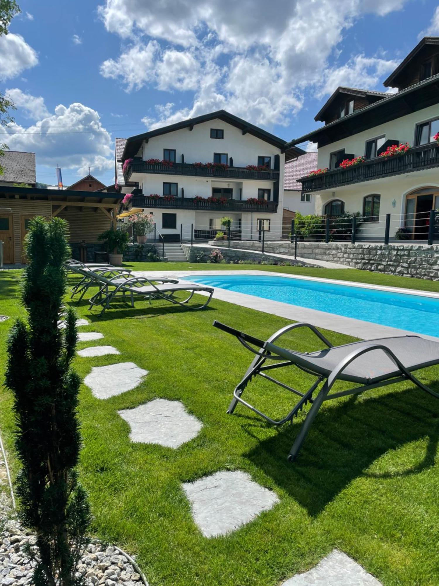 Hotel Hemetsberger Attersee Exterior photo