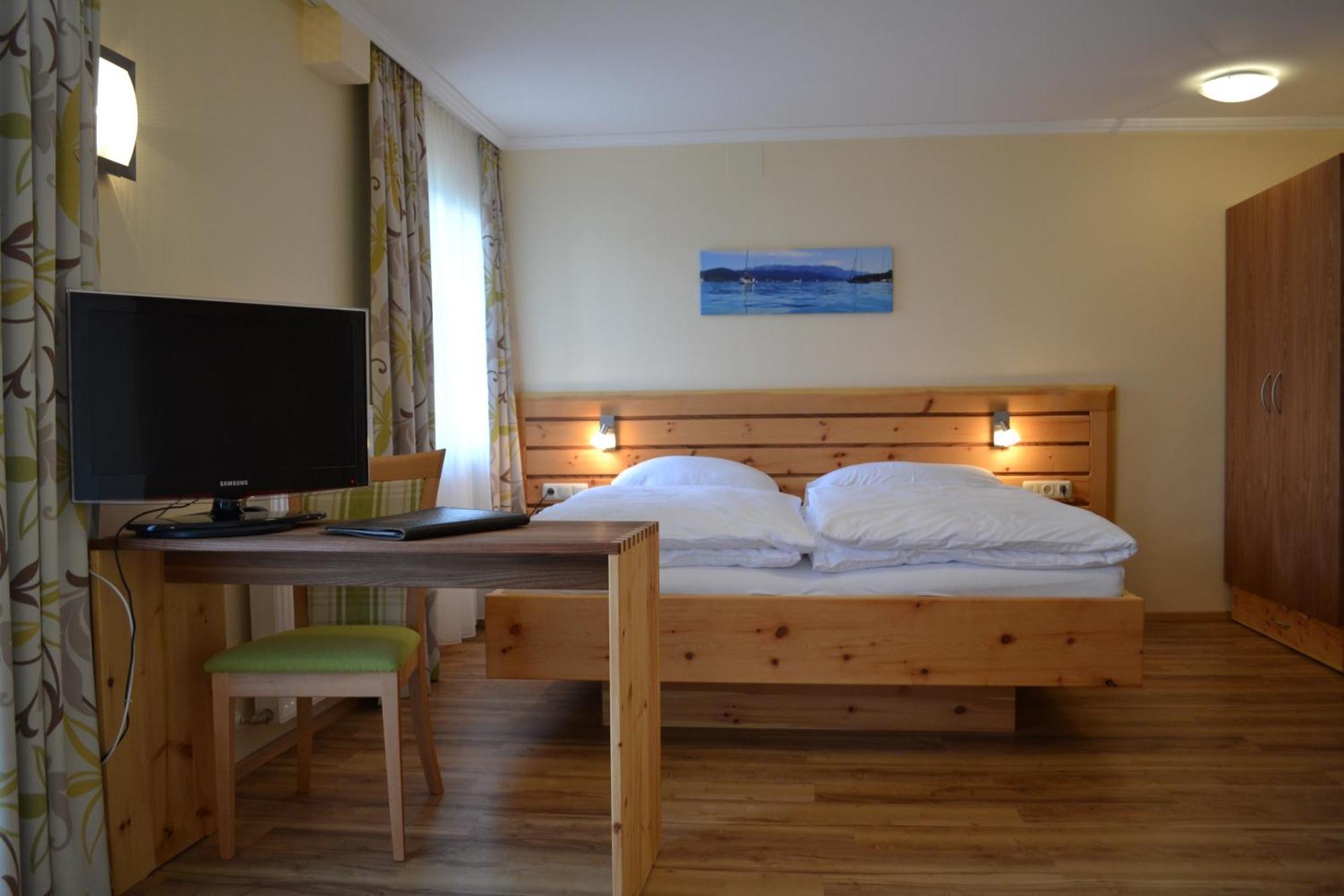 Hotel Hemetsberger Attersee Exterior photo